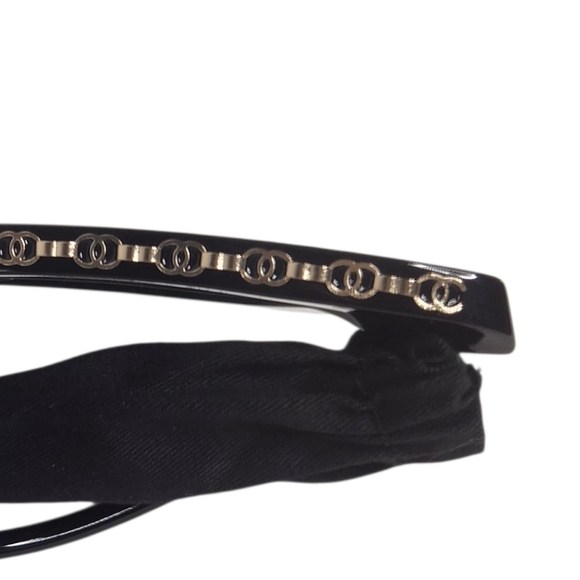 CHANEL Butterfly Black Gold Sunglasses - Picture 6 of 13